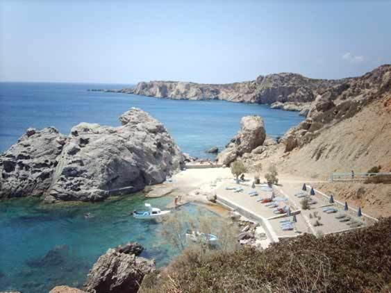 Castelia Bay Hotel Amoopi Exterior photo